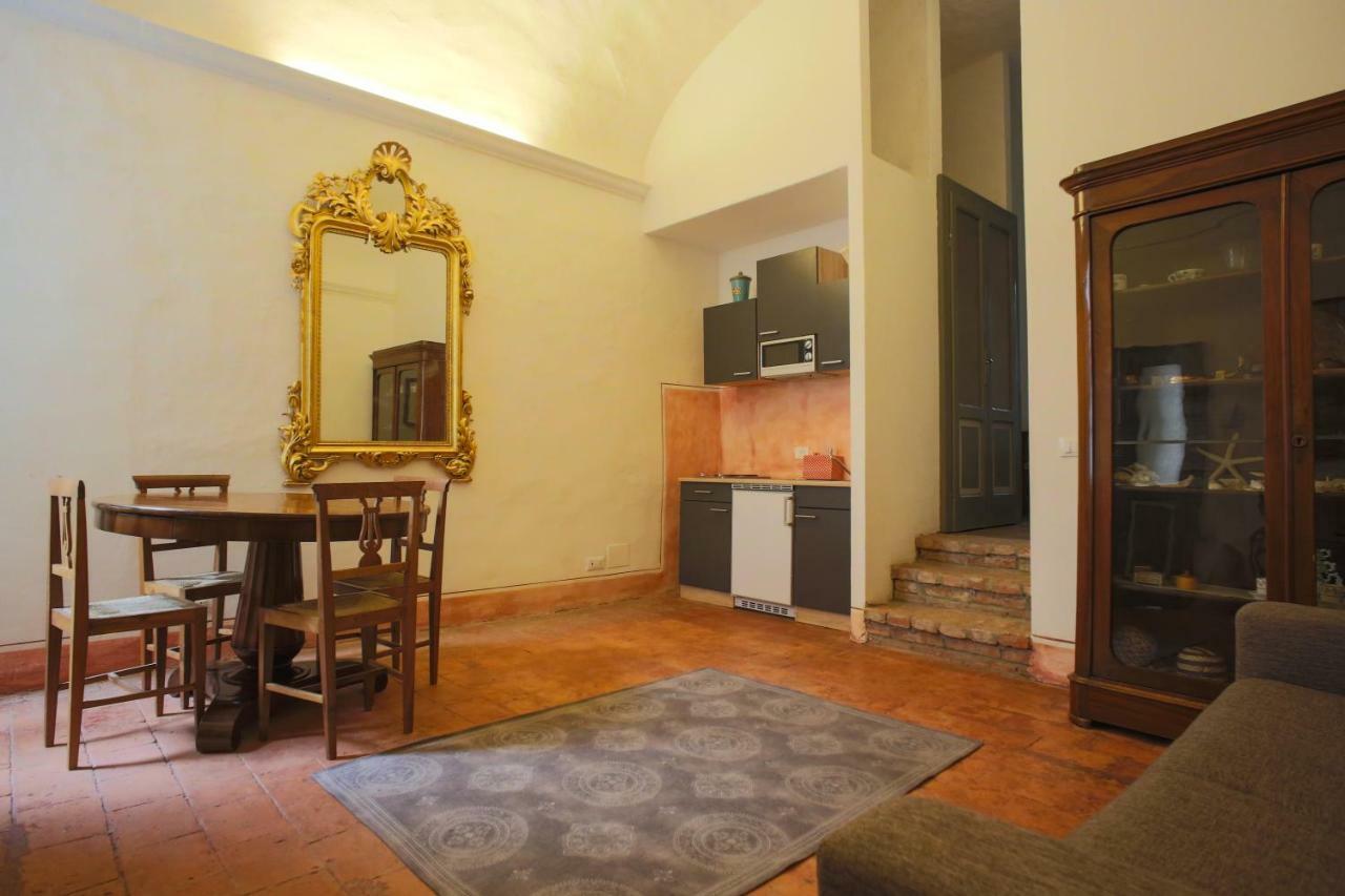 Two Rooms Apartment In Palazzo Malaspina Piacenza Exterior foto