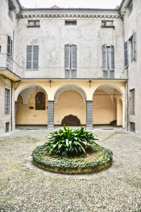 Two Rooms Apartment In Palazzo Malaspina Piacenza Exterior foto